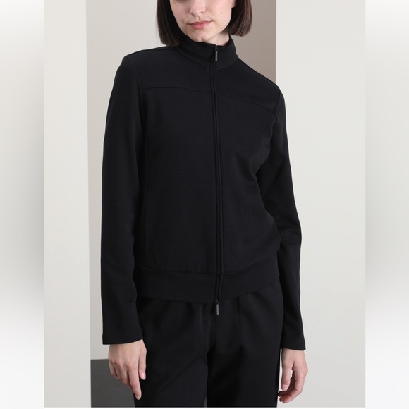 MaxMara Leisure Label-cut Black Outwear With Zipper Size: Medium US4/6 Spring - Picture 2 of 16
